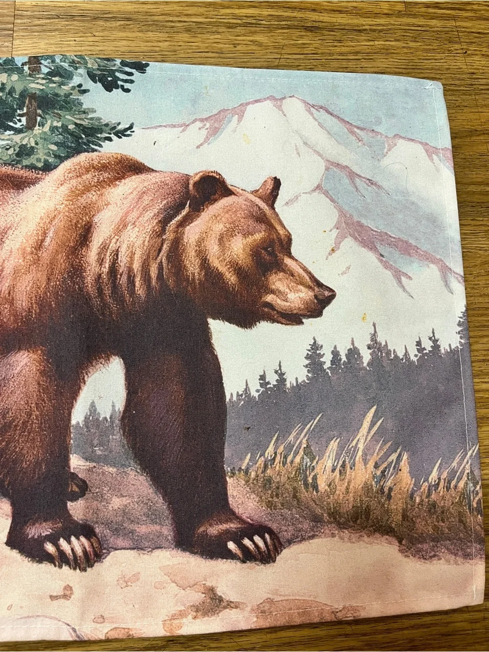 Vintage Set of 4 Handmade Fabric Wildlife Hunting Cabin Placemats Bear Wolf Deer